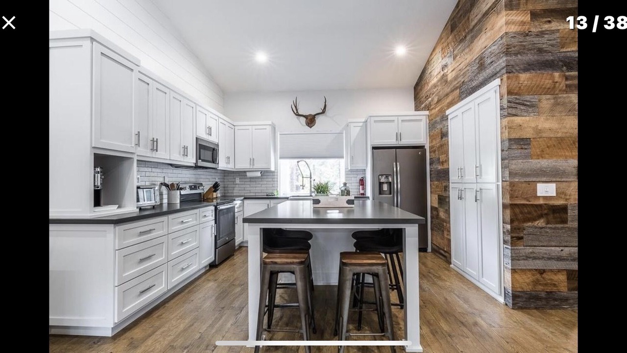 Photo of Kitchen in Mammoth Lakes