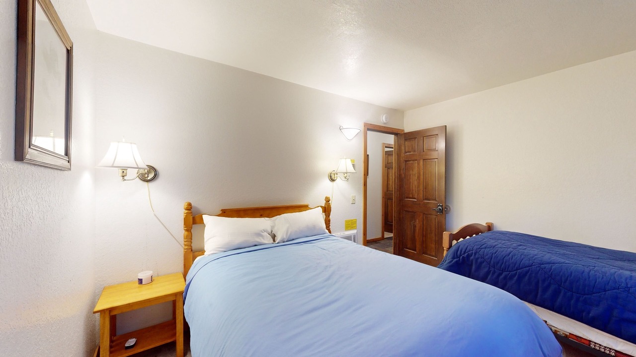 Photo of Bedroom in Mammoth Lakes