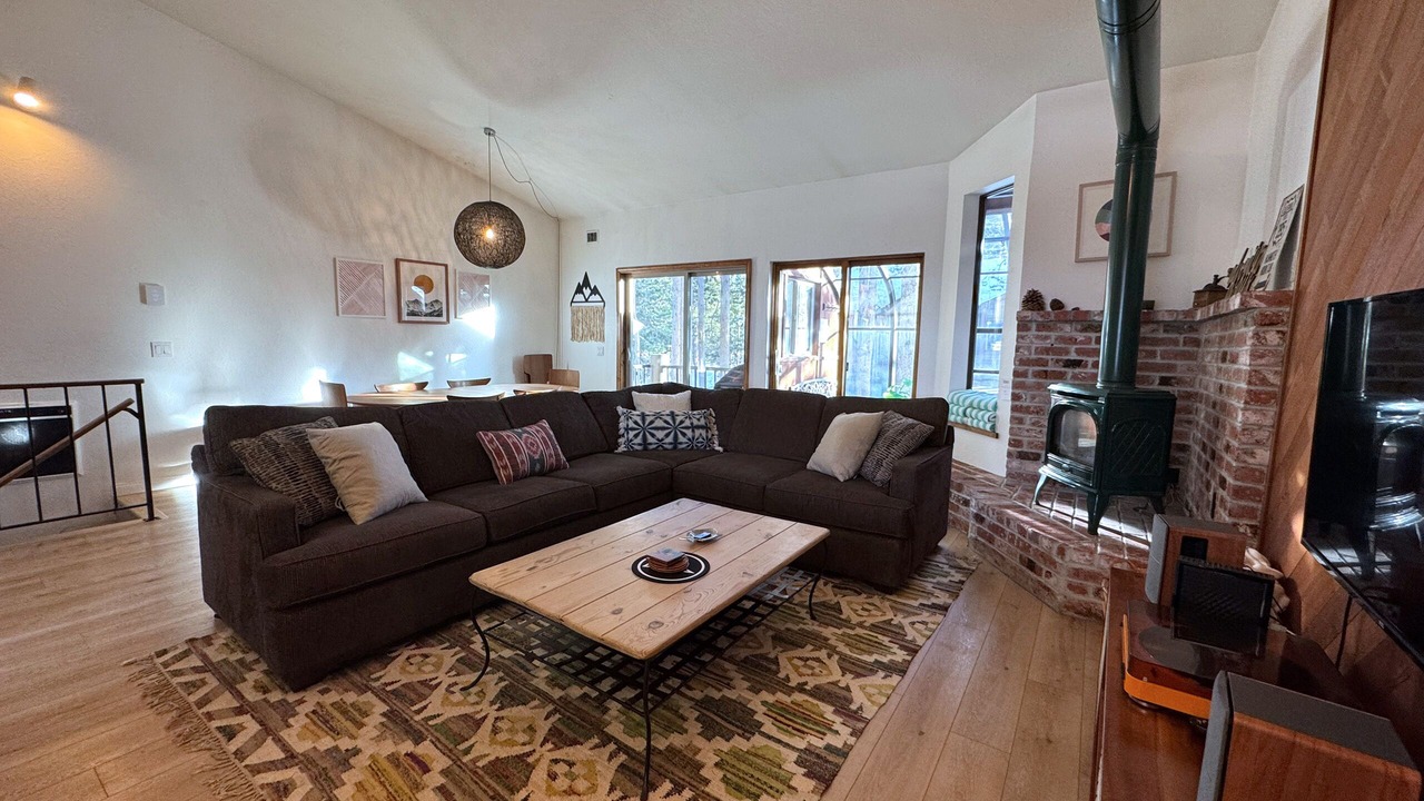 Photo of Bedroom in Mammoth Lakes