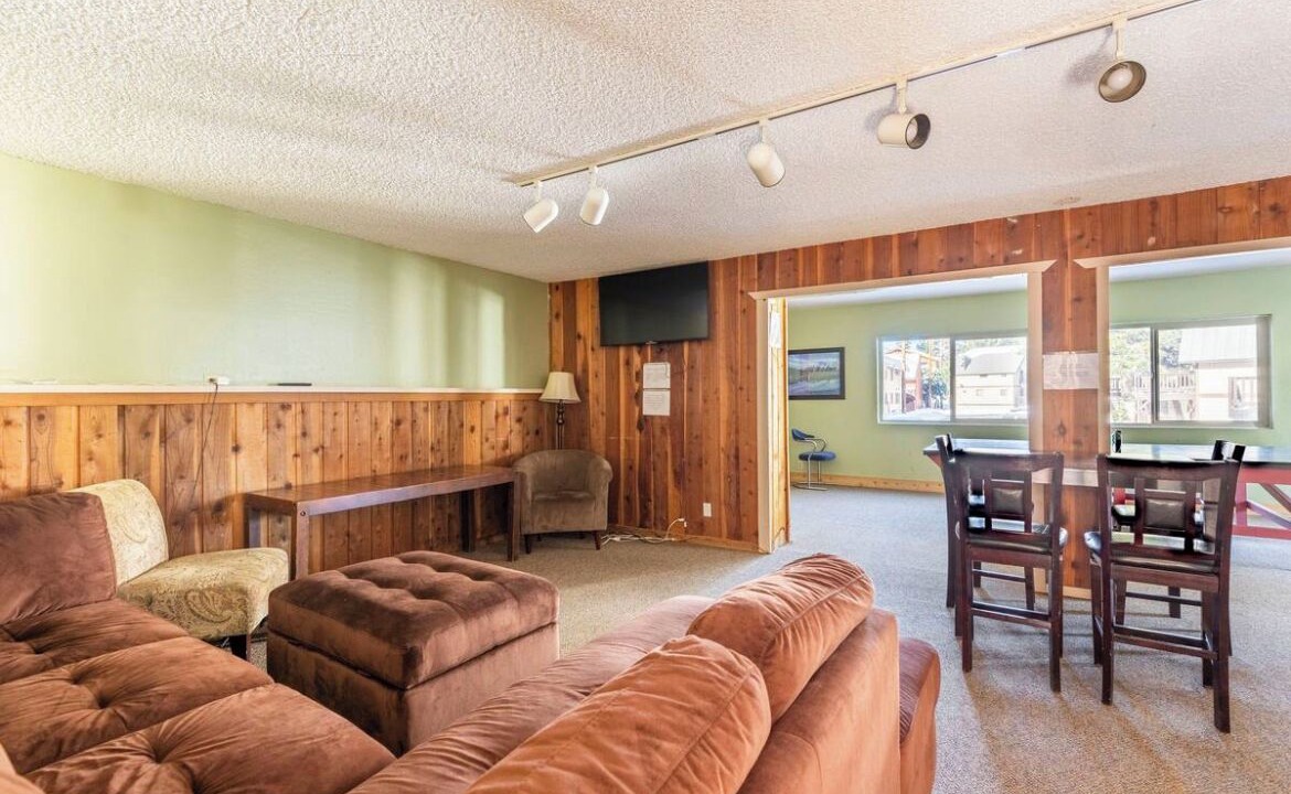 Photo of Livingroom in Mammoth Lakes