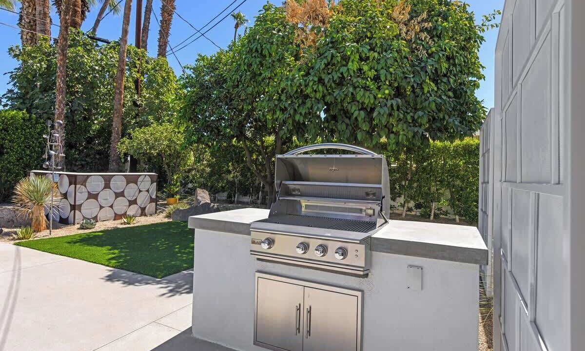 Photo of Outdoor in Deepwell Estates