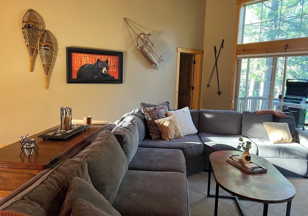 Photo of Livingroom in Truckee