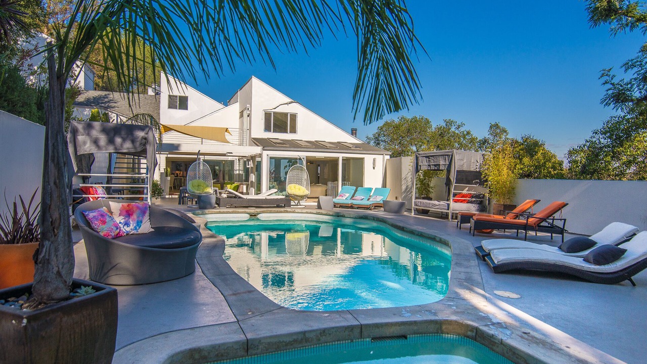 Photo of Outdoor in Sherman Oaks