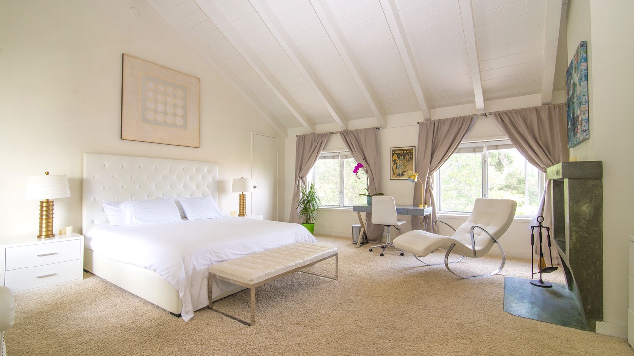Photo of Bedroom in Sherman Oaks