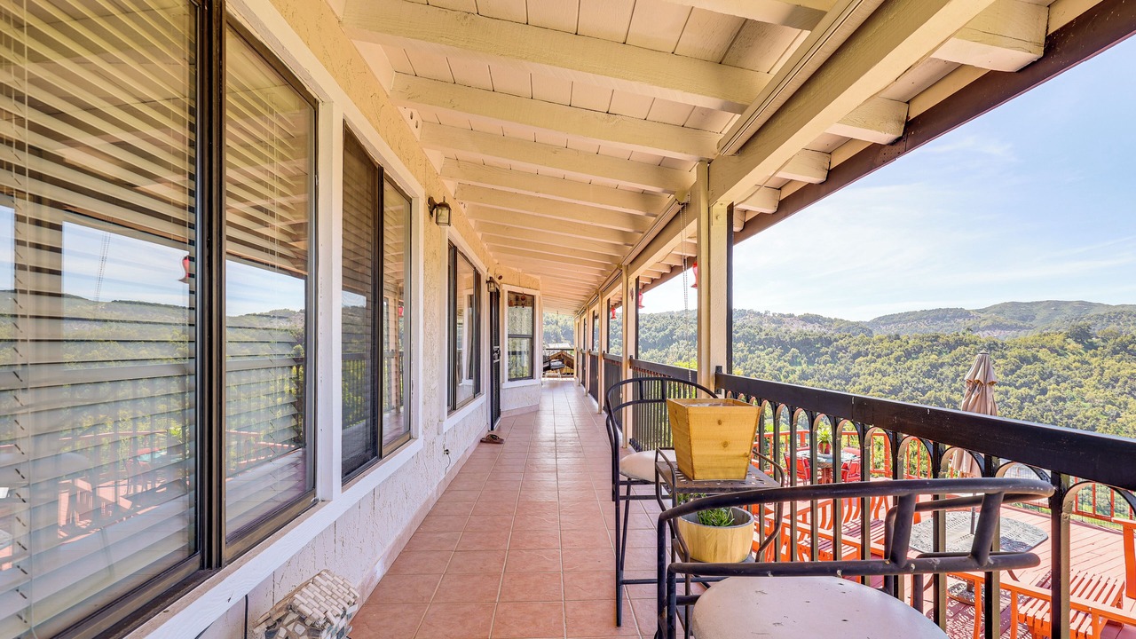 Photo of Patio Balcony in Valley Center