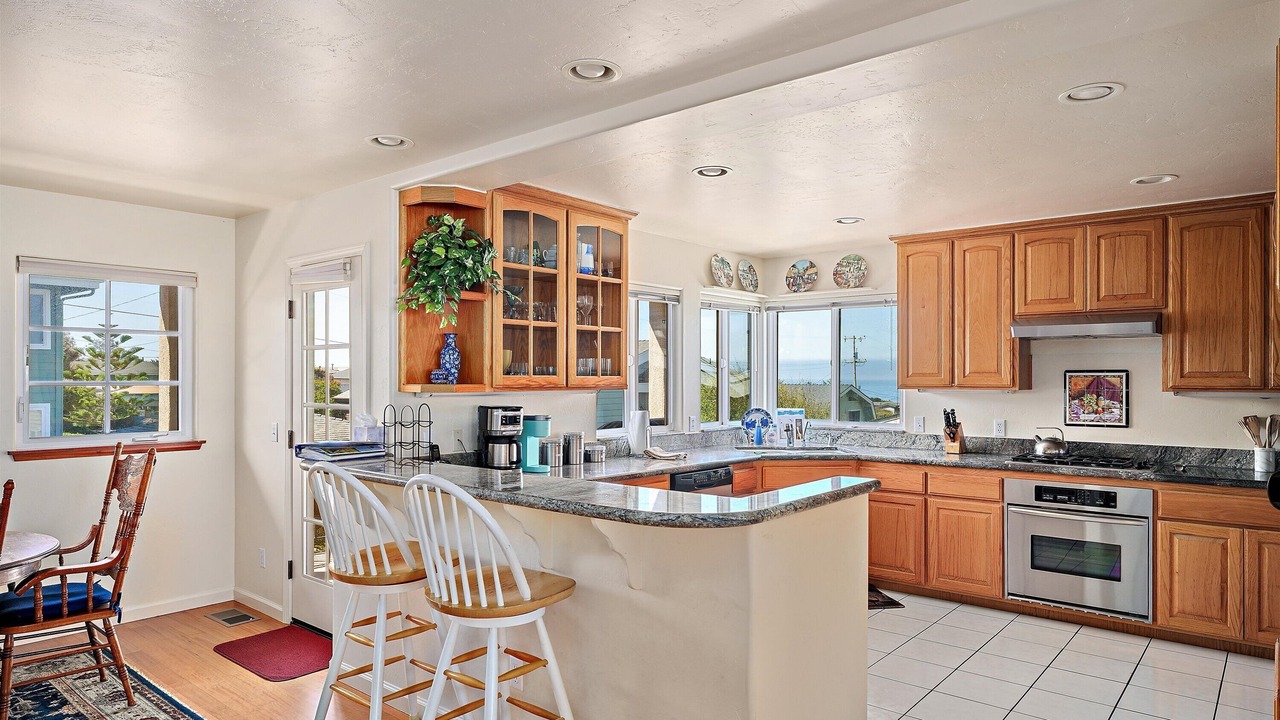 Photo of Kitchen in Marine Terrace
