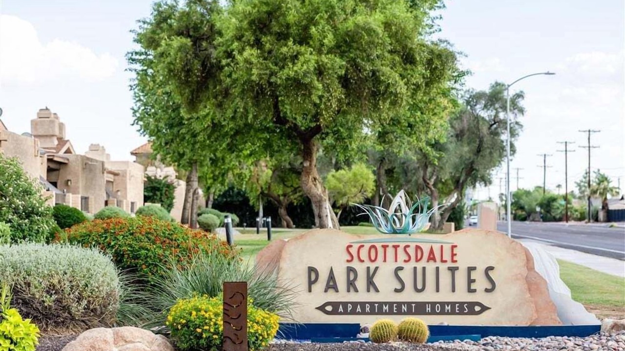Photo of Outdoor in New Papago Parkway