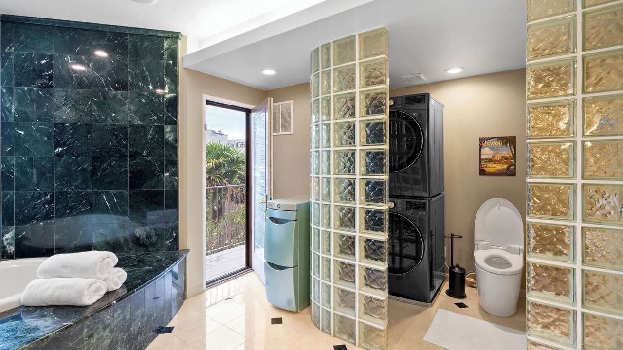 Photo of Bathroom in Marina District