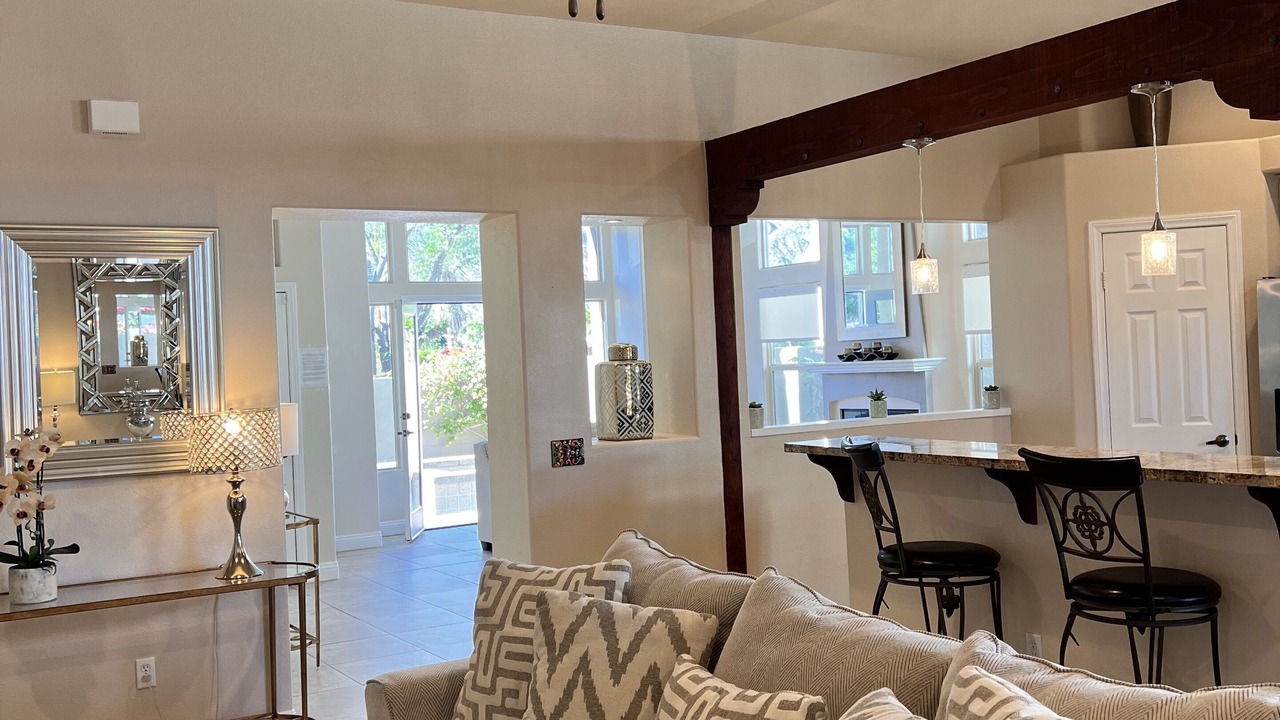 Photo of Livingroom in La Quinta Cove