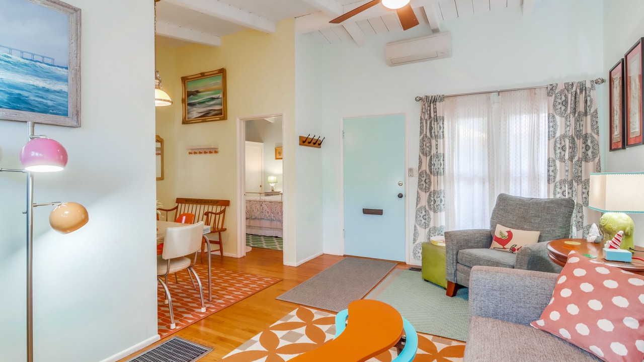 Photo of Livingroom in Ocean Beach