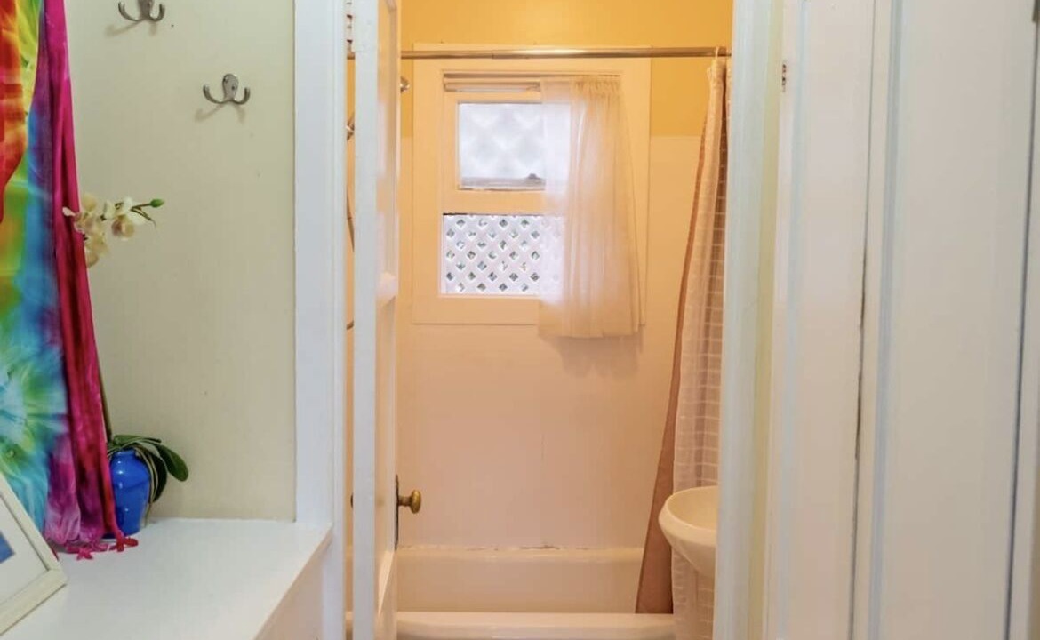 Photo of Bathroom in Beach Barber Tract