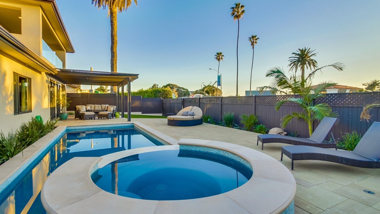Photo of Outdoor in Upper Hermosa