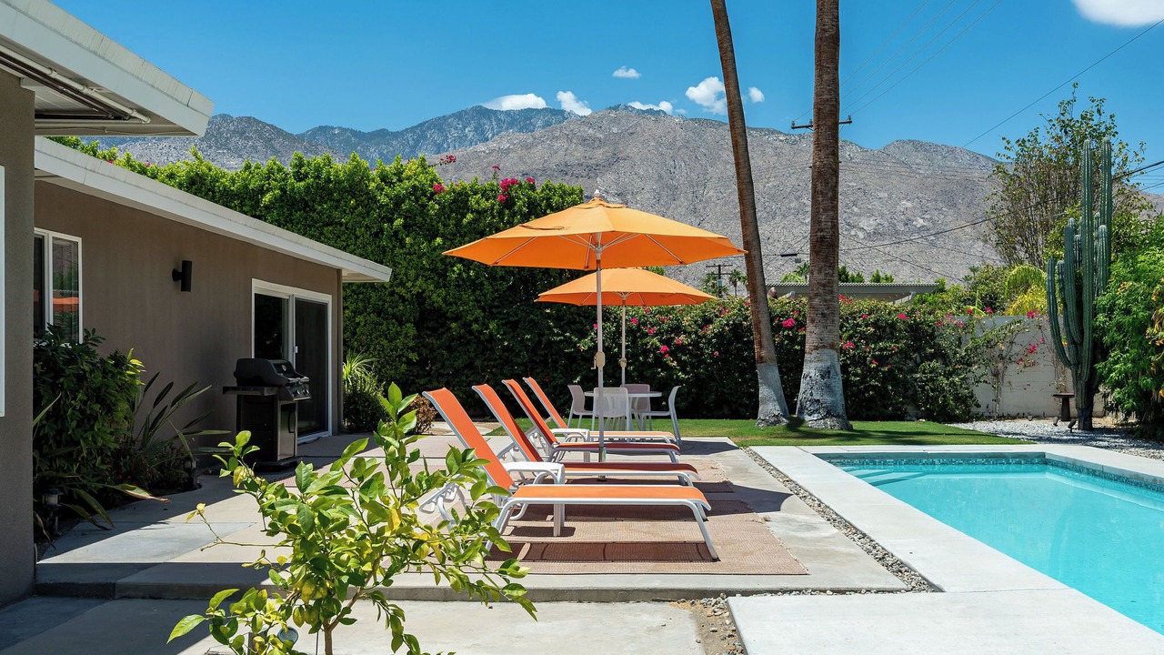 Photo of Outdoor in Tahquitz River Estates