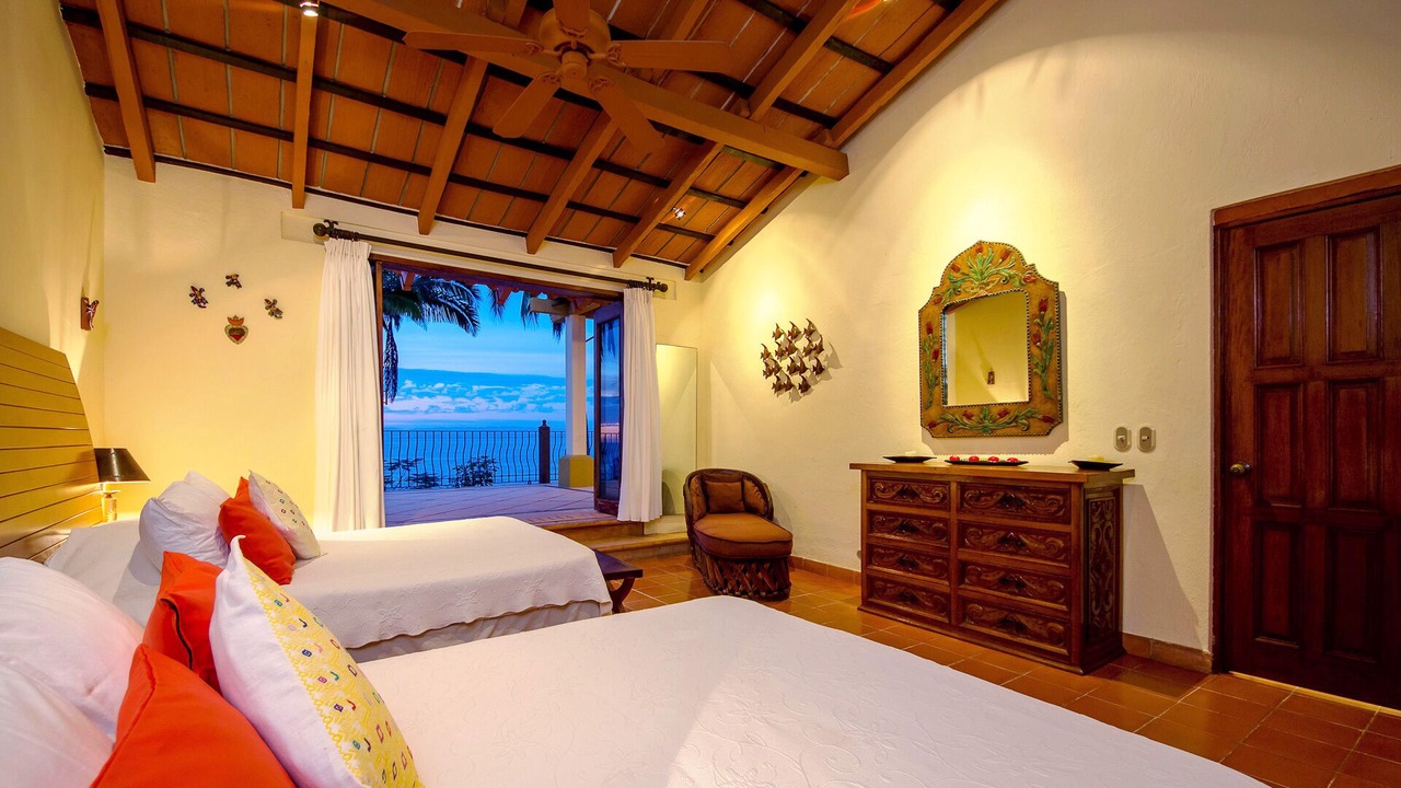 Photo of Bedroom in Romantic Zone