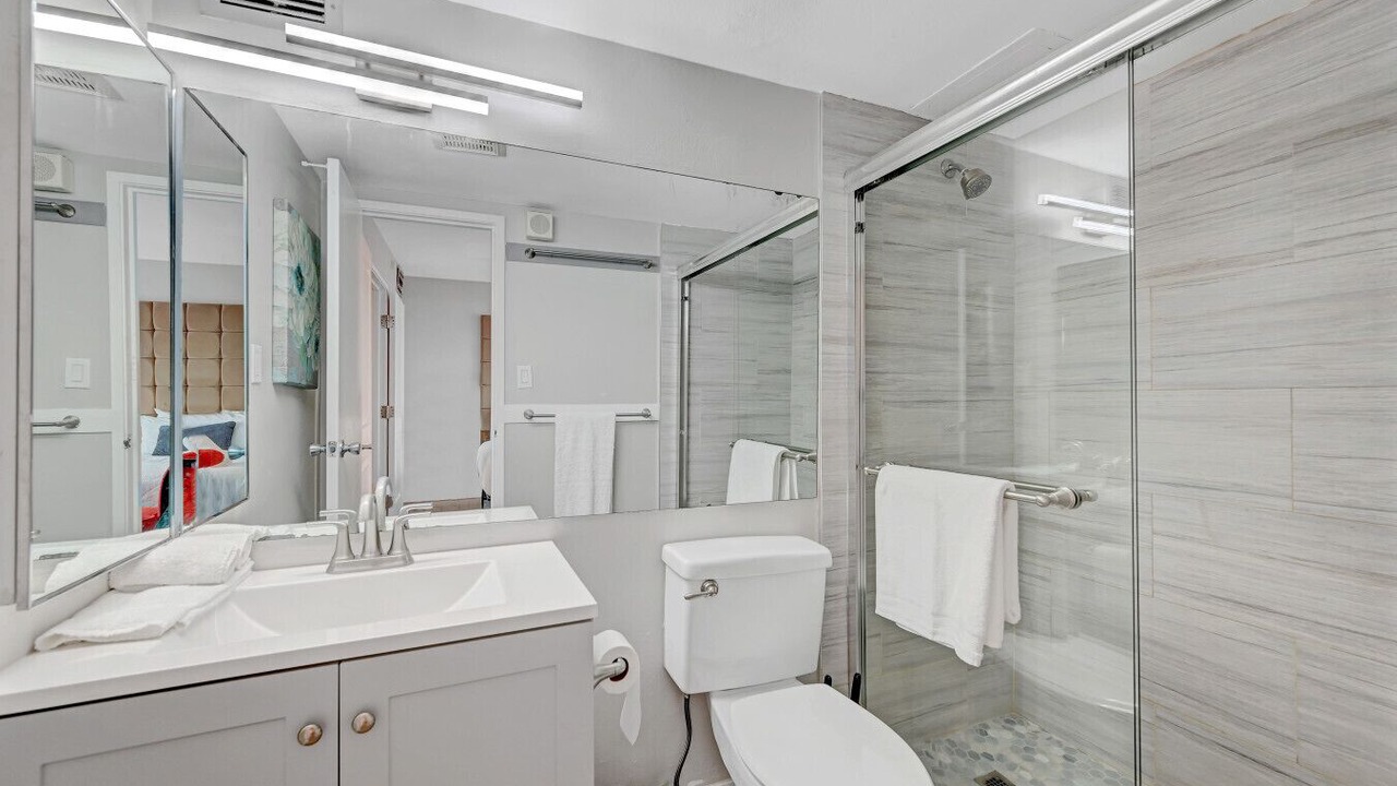 Photo of Bathroom in Las Vegas Strip