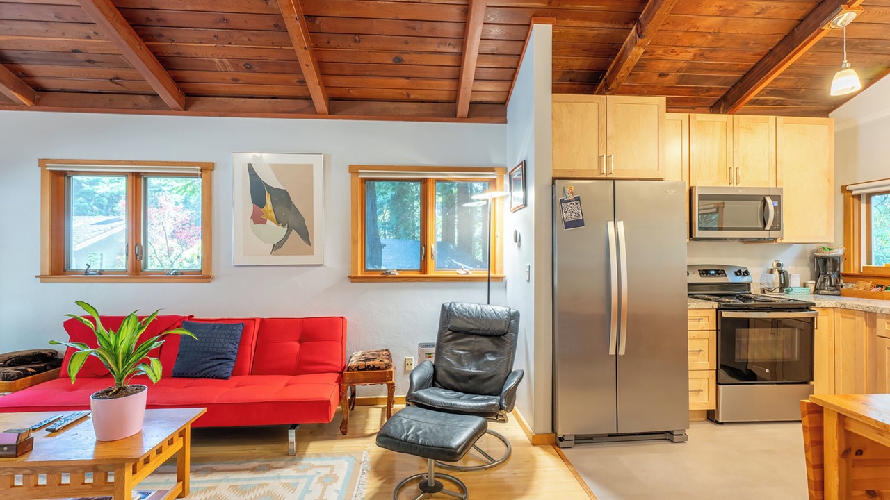 Photo of Bedroom in Mendocino