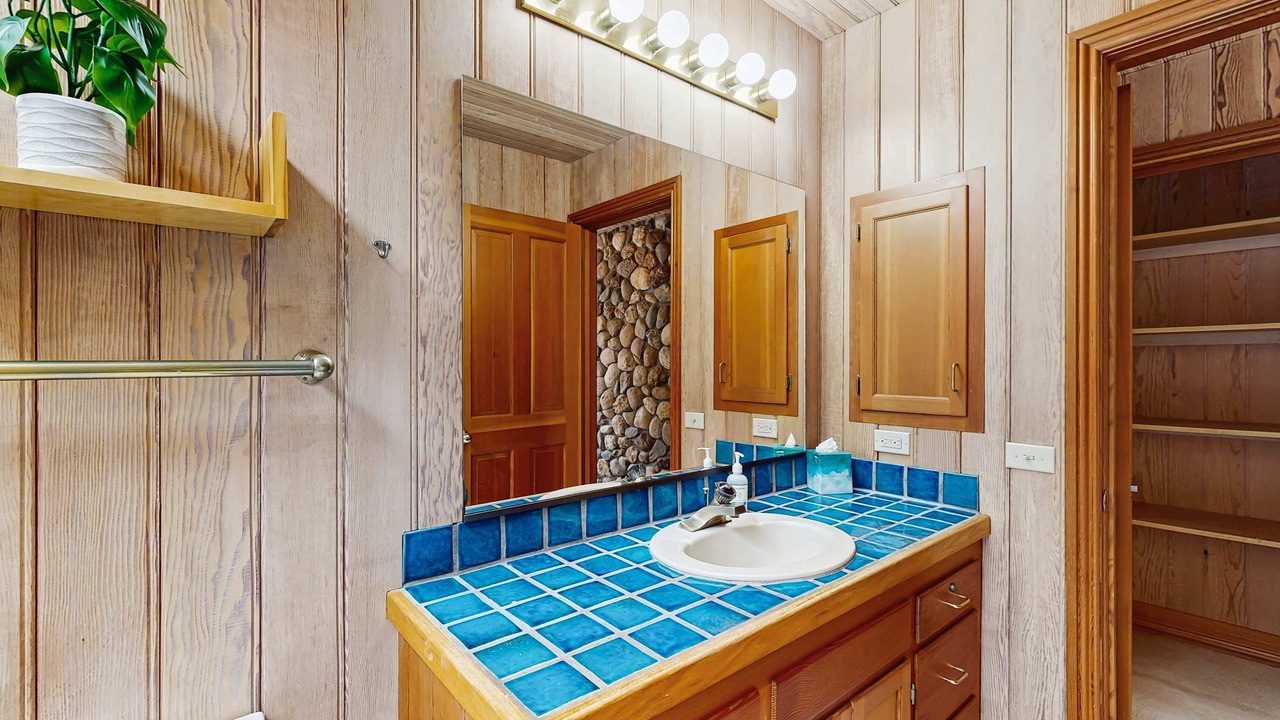 Photo of Bathroom in Sea Ranch