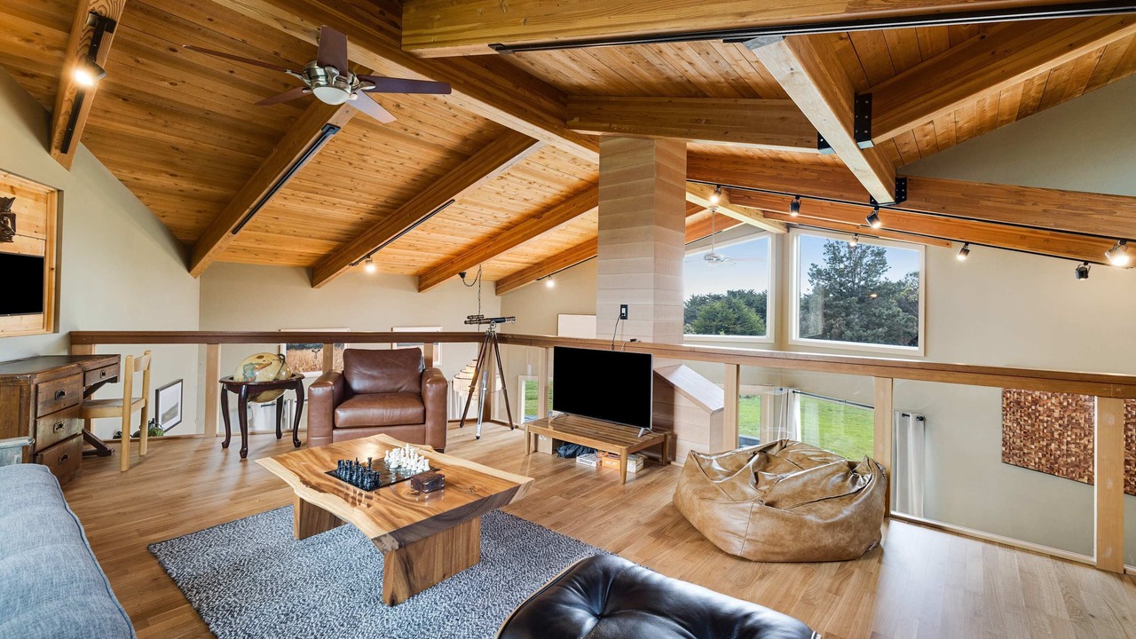 Photo of Bedroom in Sea Ranch