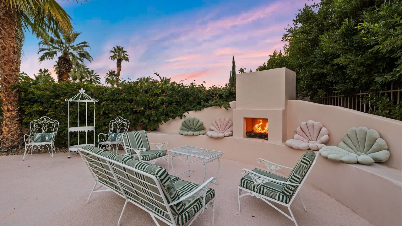 Photo of Patio Balcony in The Mesa