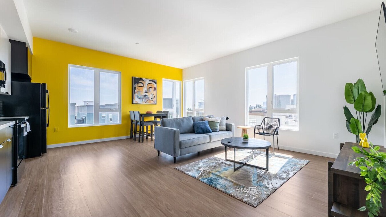 Photo of Livingroom in Little Tokyo