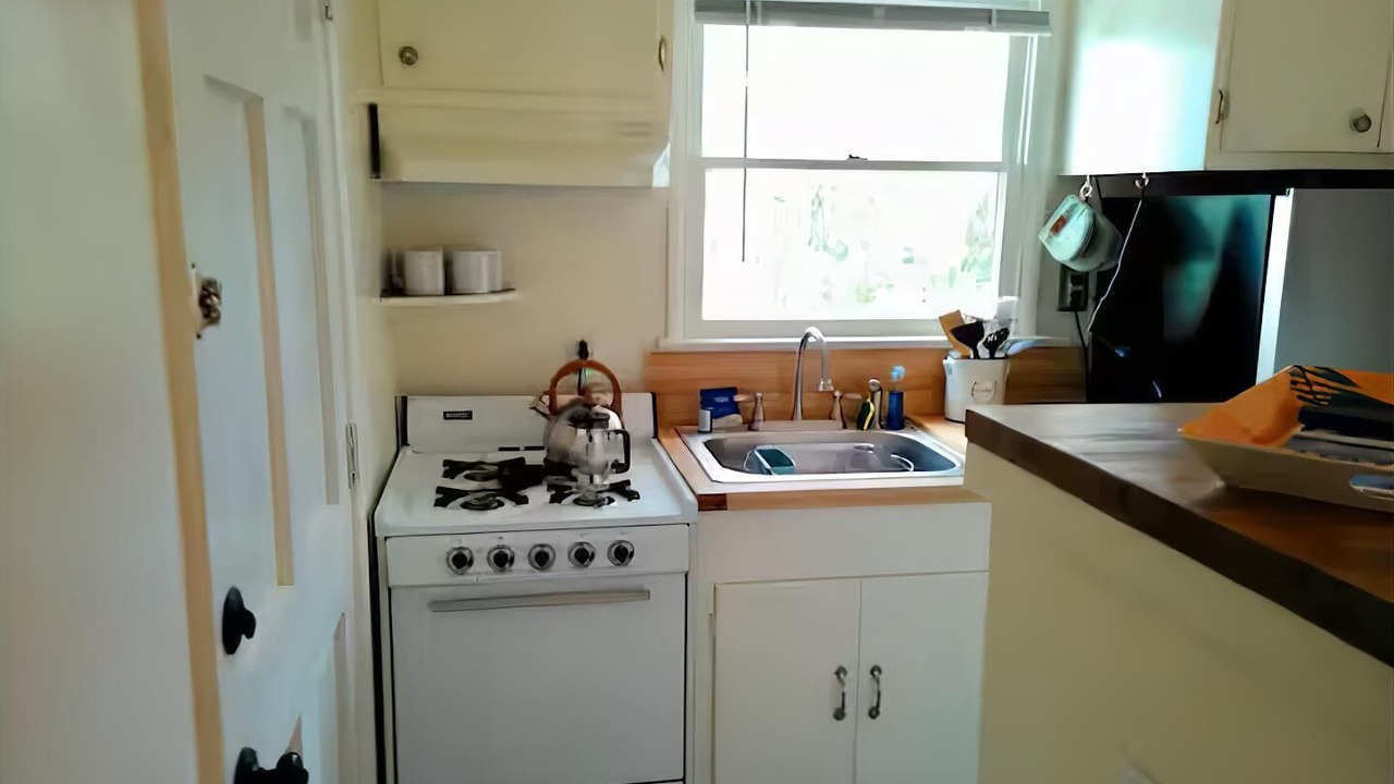 Photo of Kitchen in Desert Hot Springs
