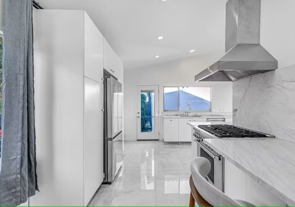 Photo of Kitchen in Los Feliz