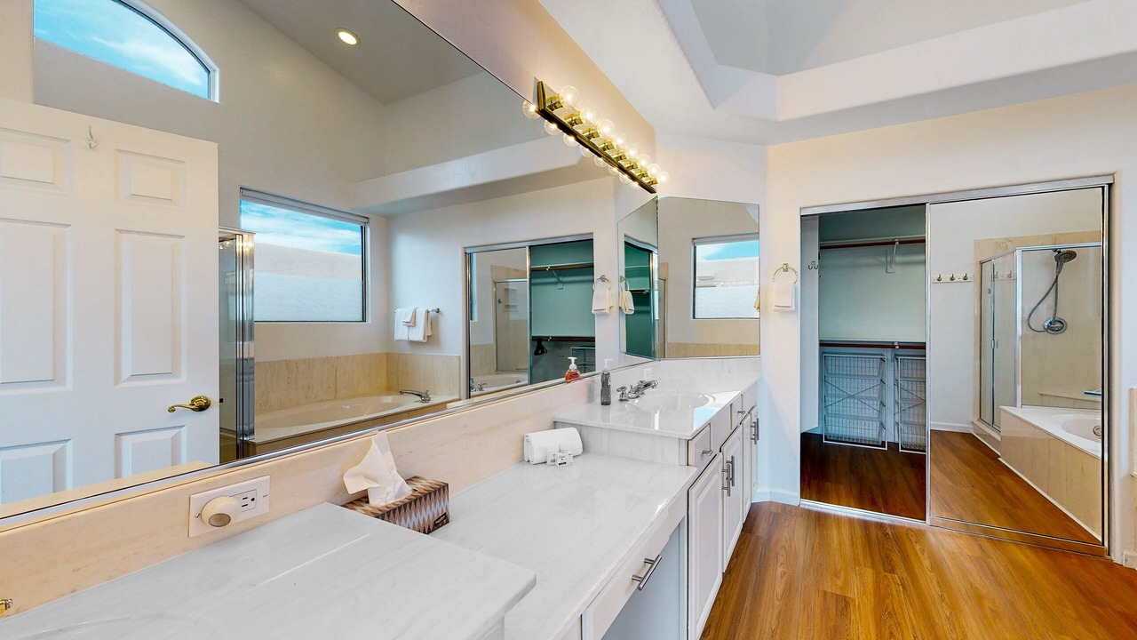 Photo of Bathroom in Catalina Shadows Estates
