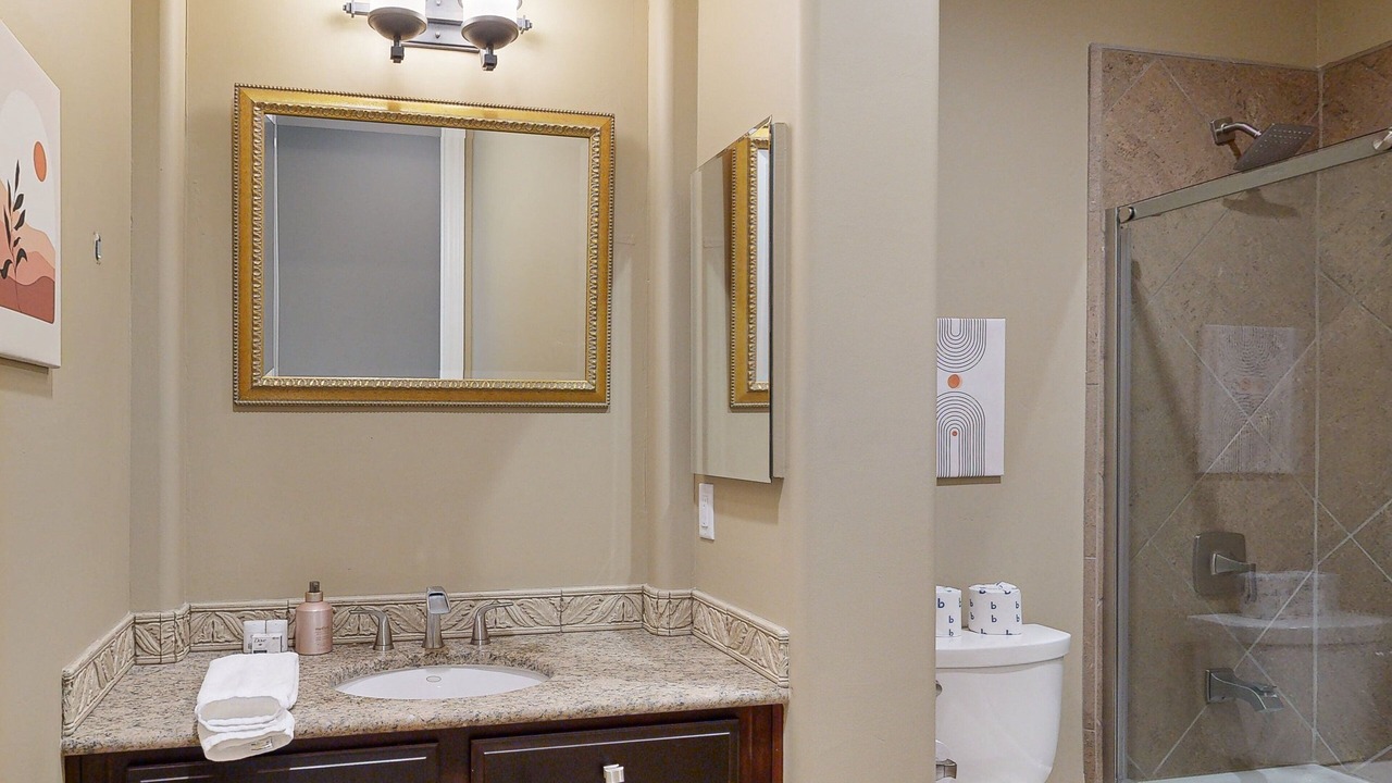 Photo of Bathroom in Black Mountain Shadows