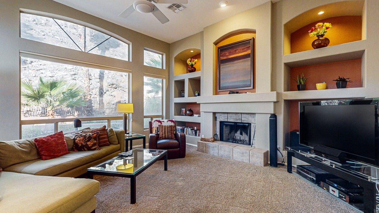 Photo of Livingroom in Foothills