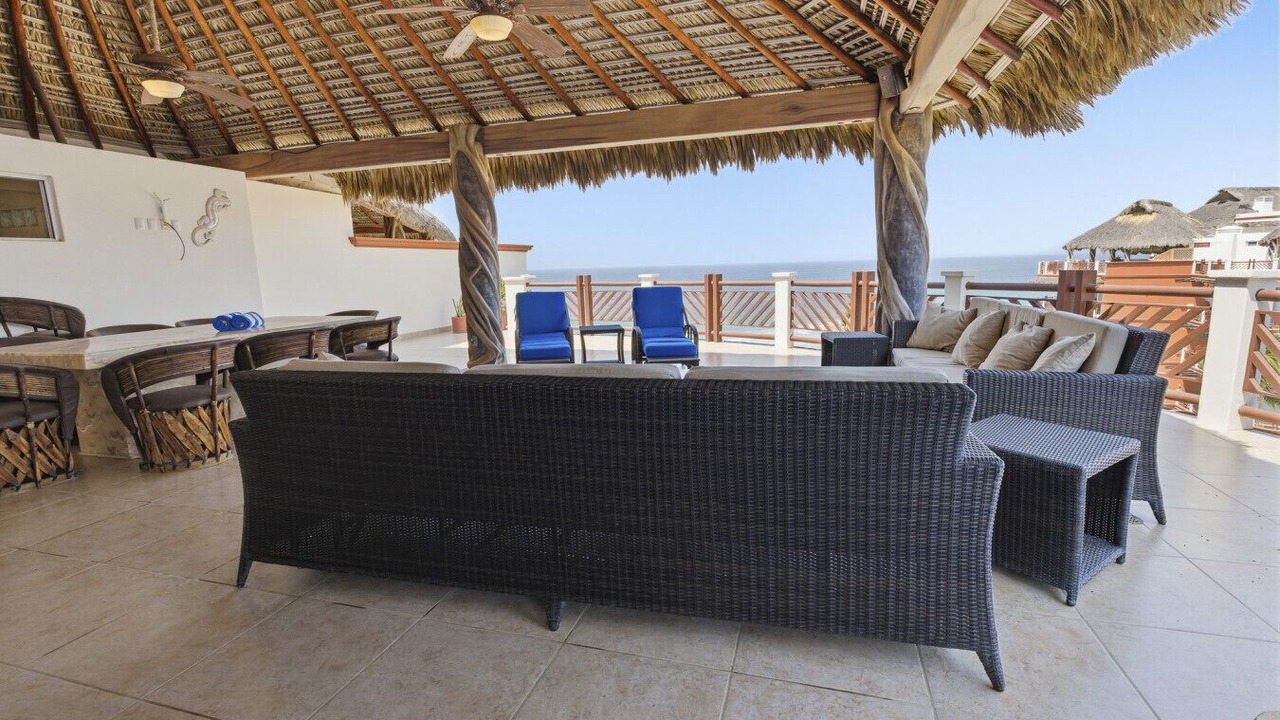 Photo of Patio Balcony in San Pedro Mixtepec