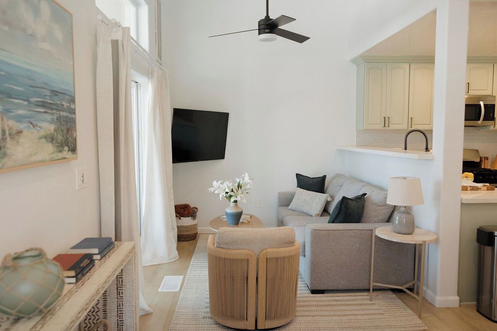 Photo of Livingroom in Ocean Beach