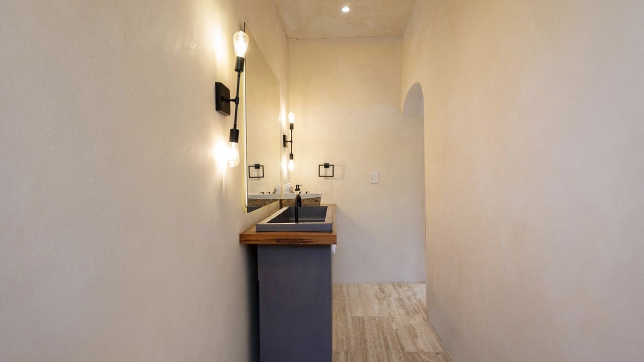 Photo of Bathroom in Zona Hotelera