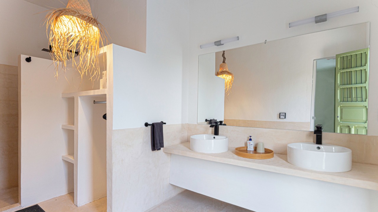 Photo of Bathroom in Centro