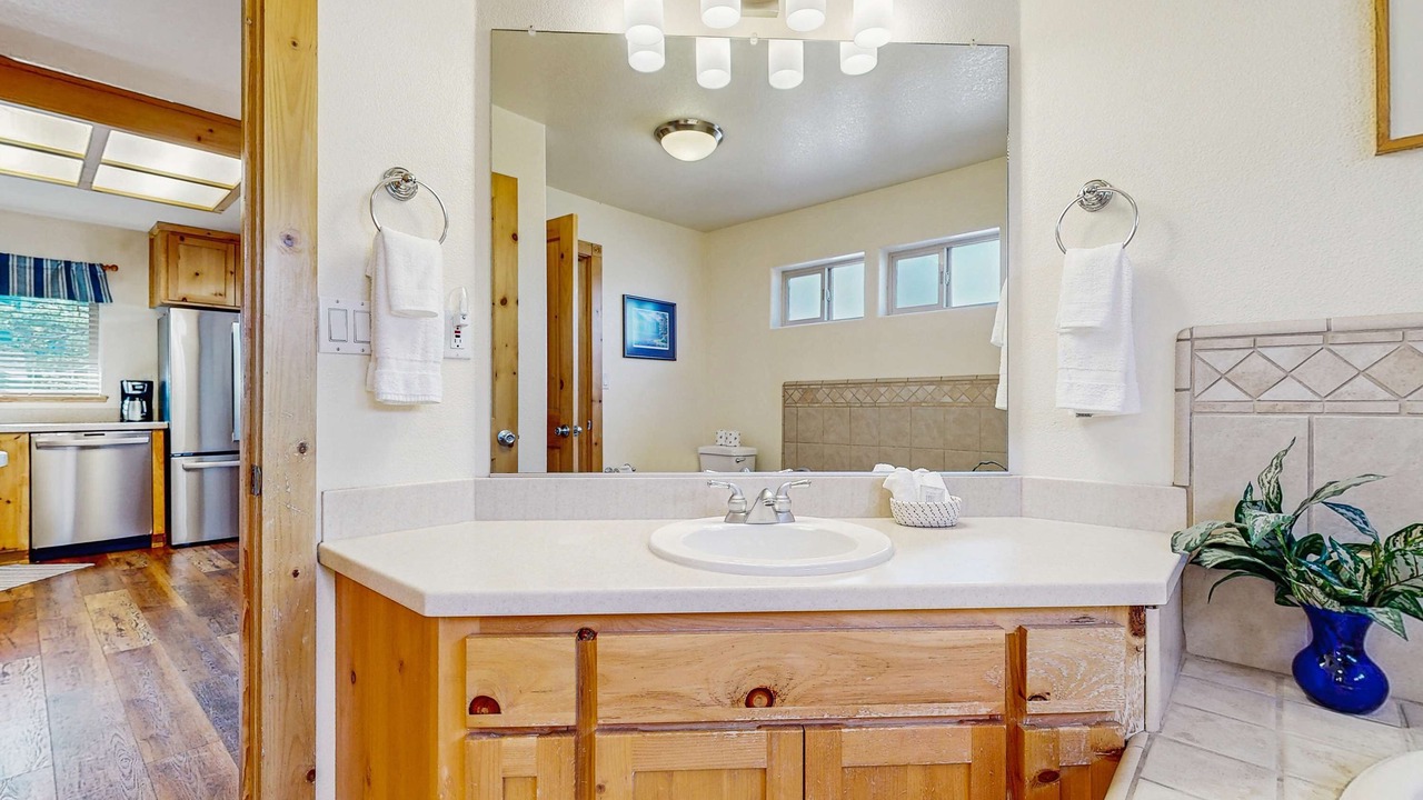 Photo of Bathroom in Serene Lakes