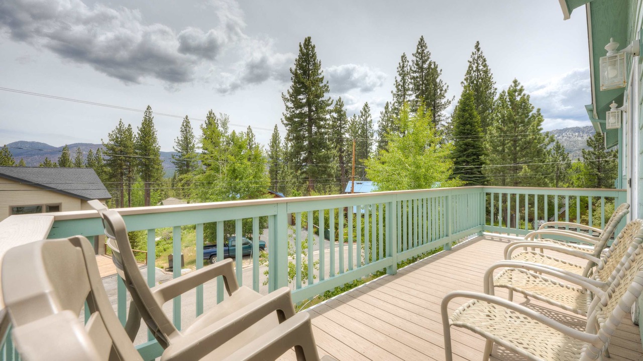 Photo of Outdoor in Mountain View Estates