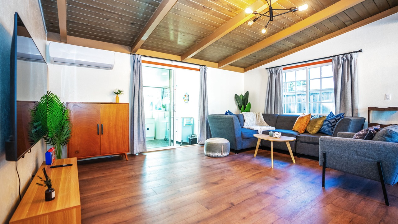 Photo of Livingroom in San Jose