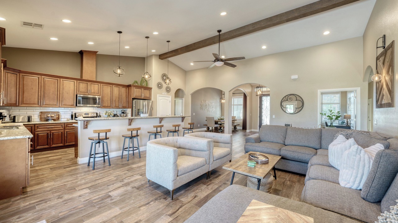 Photo of Livingroom in Pahrump