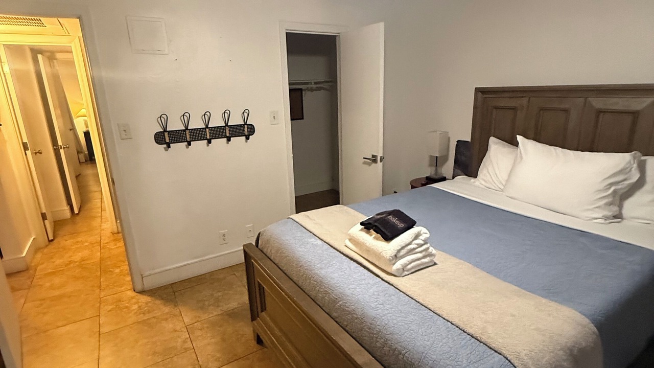 Photo of Bedroom in Entertainment District