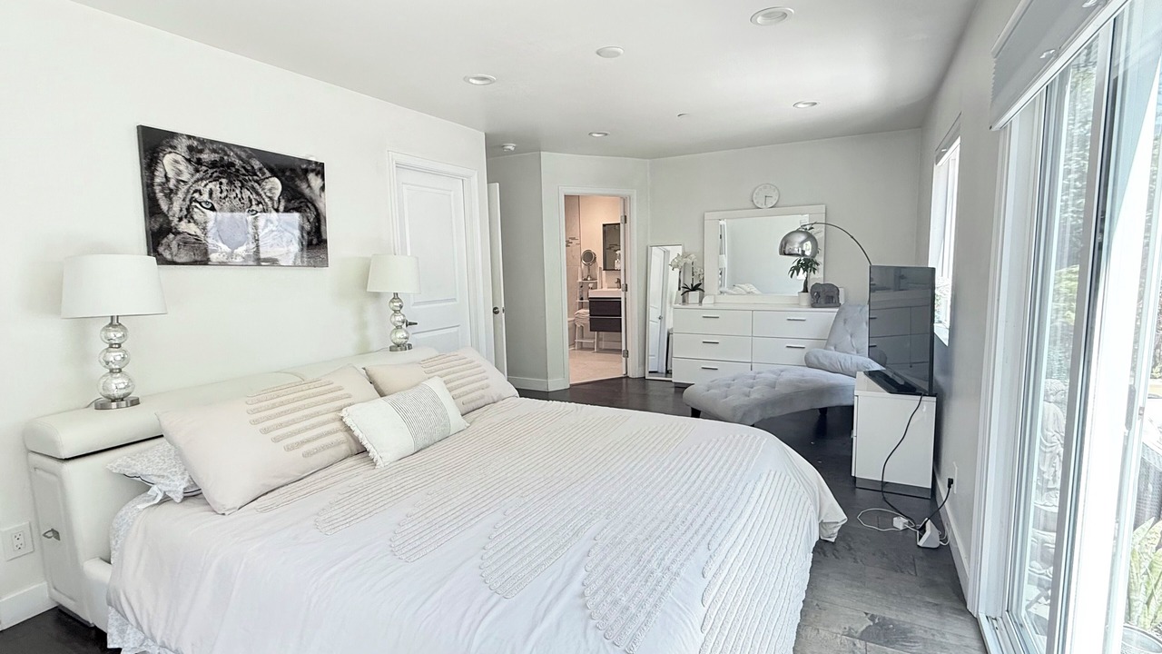 Photo of Bedroom in North Central