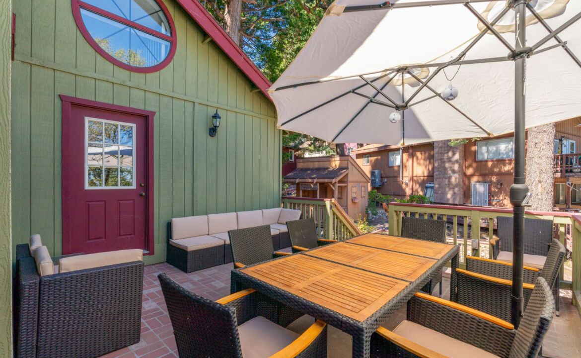 Photo of Outdoor in Twin Peaks
