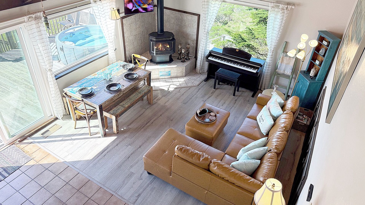 Photo of Livingroom in Dillon Beach
