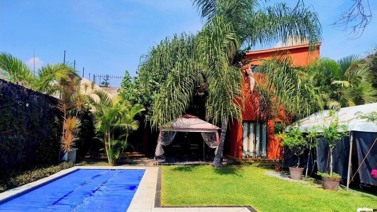 Photo of Outdoor in Burgos Bugambilias
