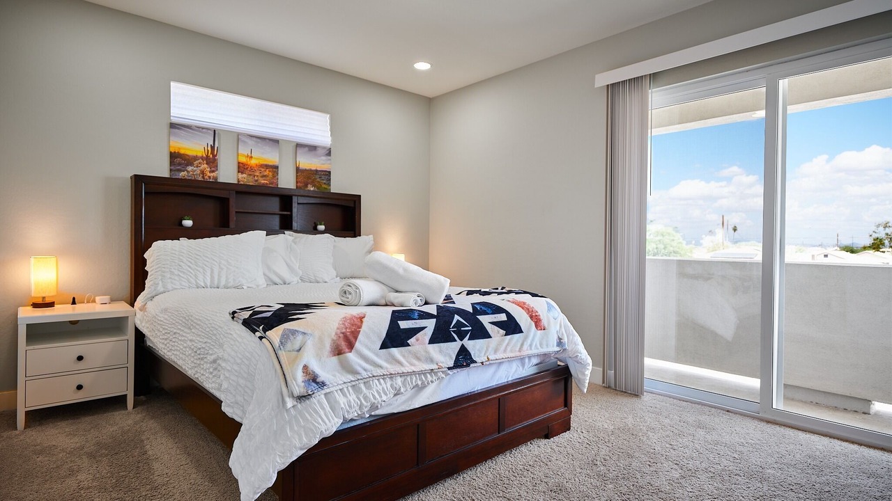 Photo of Bedroom in South Mountain