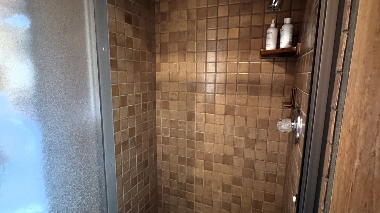 Photo of Bathroom in Oak Shores