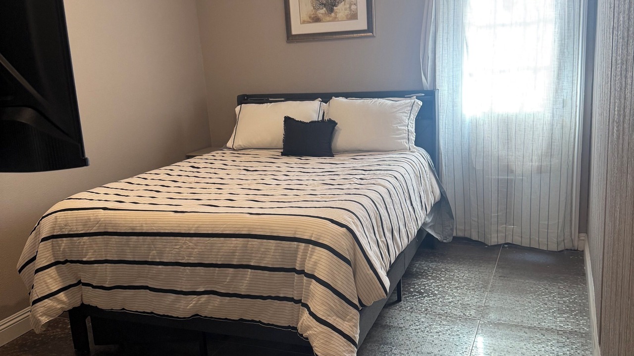 Photo of Bedroom in Mojave Desert