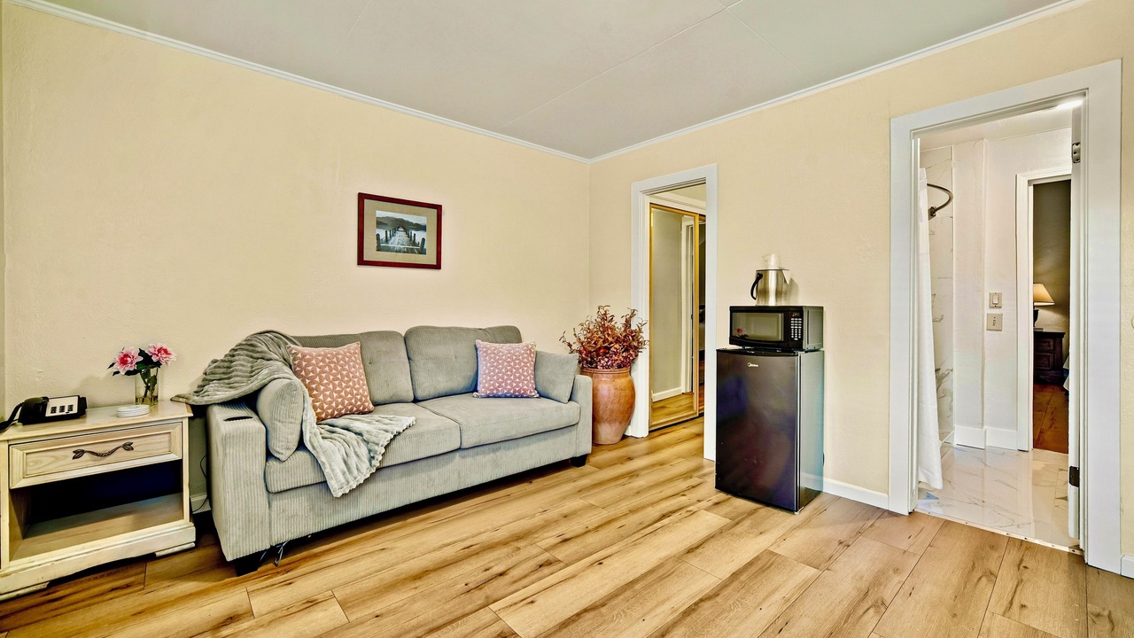 Photo of Livingroom in Northeast Carmel
