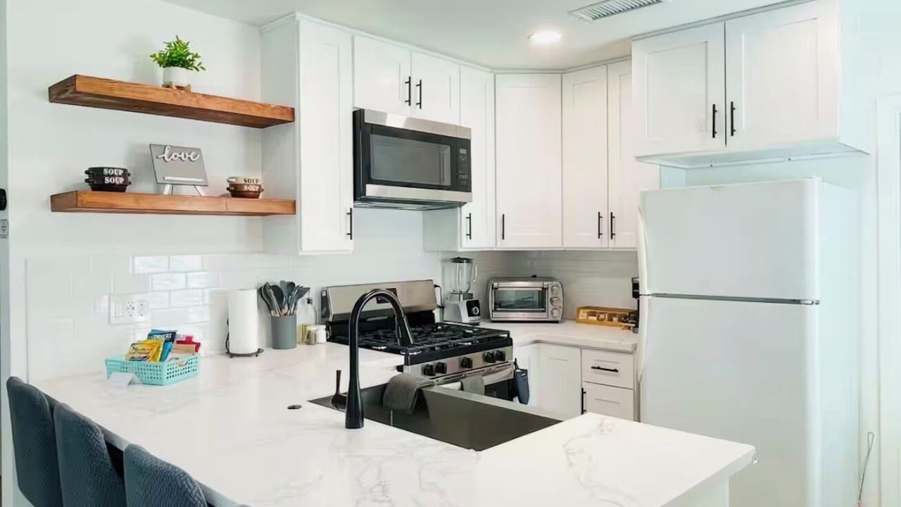 Photo of Kitchen in East Los Angeles