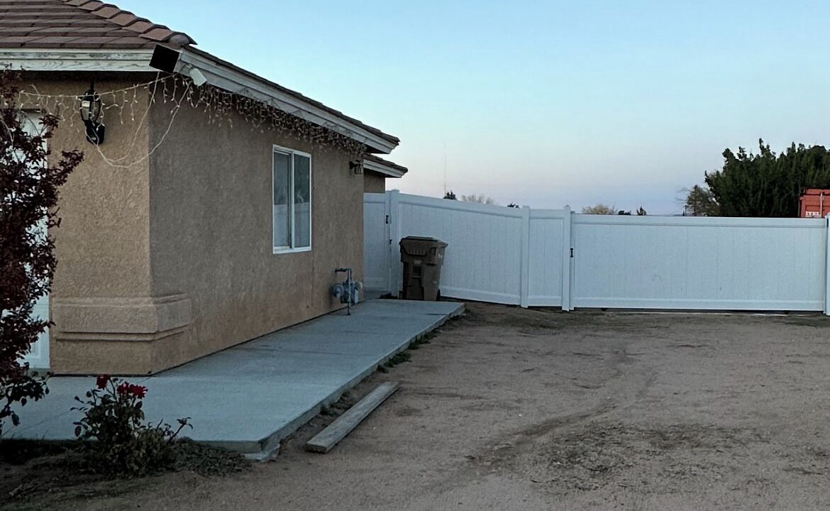 Photo of Outdoor in Hesperia