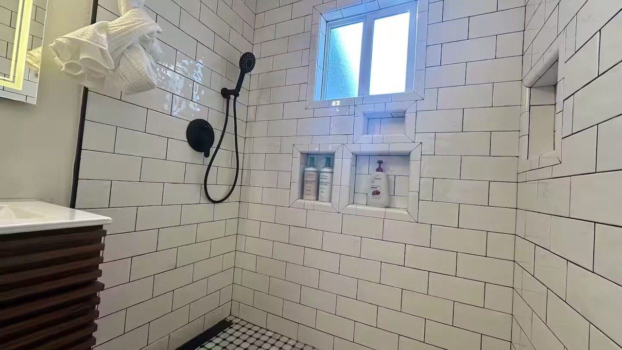 Photo of Bathroom in Seaside