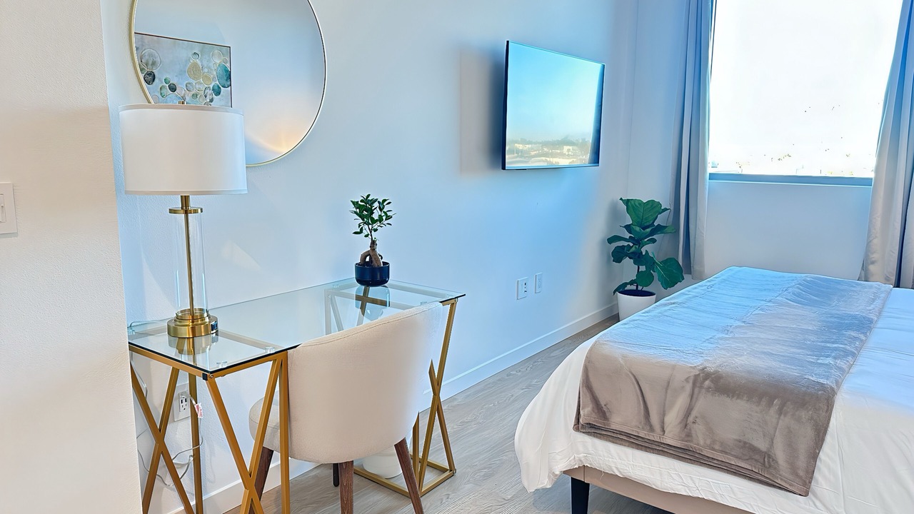 Photo of Bedroom in Downtown